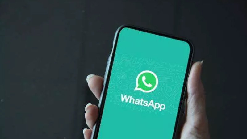 Instagram ve WhatsApp gerçekten bizi dinliyor mu?