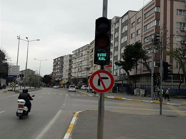 Trafik Tabelalarında Artık Yeni Bir İşaret Var