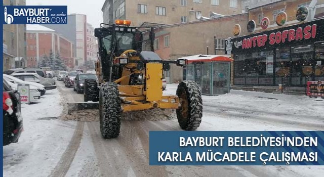 Bayburt Belediyesi'nden Karla Mücadele Çalışması