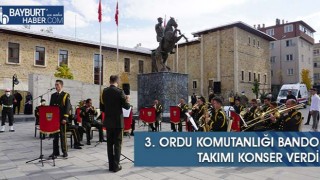 3. Ordu Komutanlığı Bando Takımı Konser Verdi