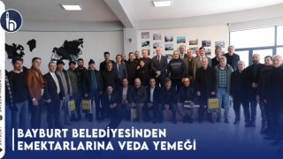 Bayburt Belediyesinden Emektarlarına Veda Yemeği