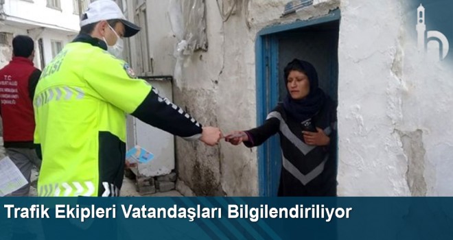 Trafik Ekipleri Vatandaşları Bilgilendiriliyor