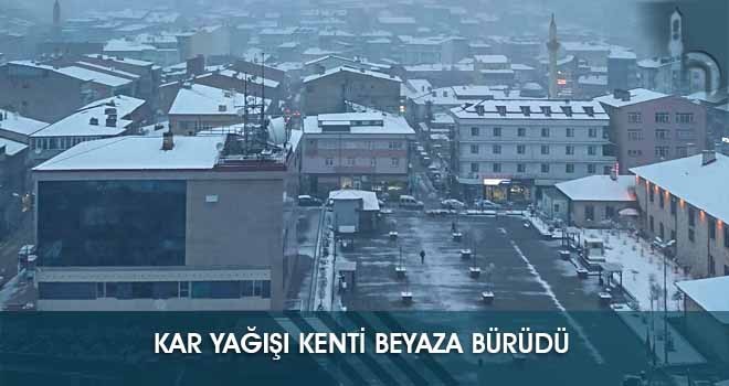 Kar Yağışı Kenti Beyaza Bürüdü