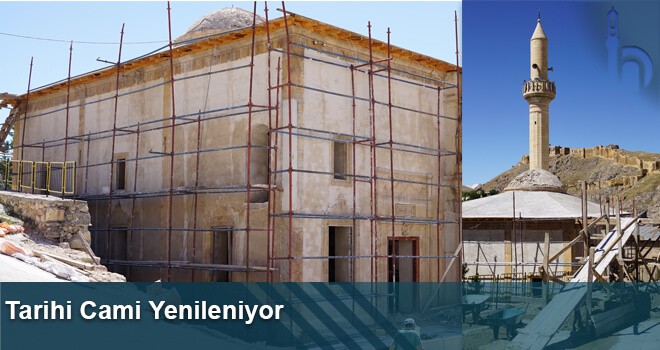 Tarihi Cami Yenileniyor