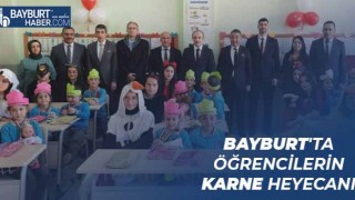 Bayburt'ta Öğrencilerin Karne Heyecanı