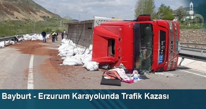 Bayburt - Erzurum Karayolunda Trafik Kazası