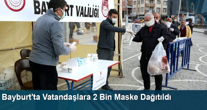 Bayburt'ta Vatandaşlara 2 Bin Maske Dağıtıldı